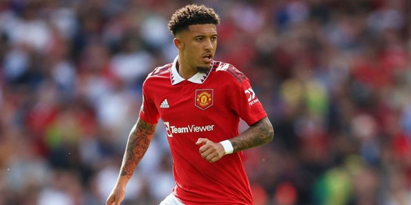 Manchester United hiện đang đối mặt nhiều thách thức trong việc xây dựng một đội hình mạnh mẽ Manchester United hiện đang đối mặt nhiều thách thức trong việc xây dựng một đội hình mạnh mẽ